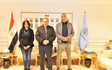 محافظ أسيوط يستكمل الإجراءات القانونية لتسجيل أرض مصنع الغزل والنسيج تمهيدًا لإعادة استغلالها تنمويًا