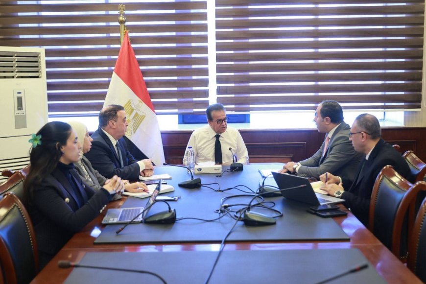 محافظ كفرالشيخ يكرّم المستشار شفيق أحمد الجنك تقديرًا لجهوده الوطنية في ترسيخ العدالة وتسريع إنهاء الإجراءات القضائية