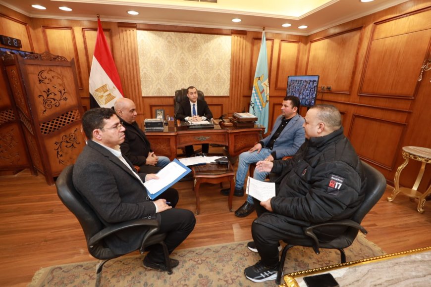 محافظ كفرالشيخ يوجه ببحث عدد من طلبات وشكاوى المواطنين