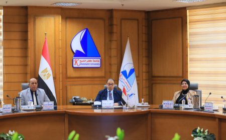 الدكتور يحيى عيد يترأس اجتماع مجلس مشروعات التطوير بجامعة كفر الشيخ