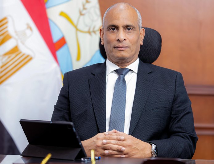 محافظ كفرالشيخ يعتمد حركة تنقلات مديري ووكلاء الإدارات التعليمية لضخ دماء جديدة وتعزيز كفاءة العمل