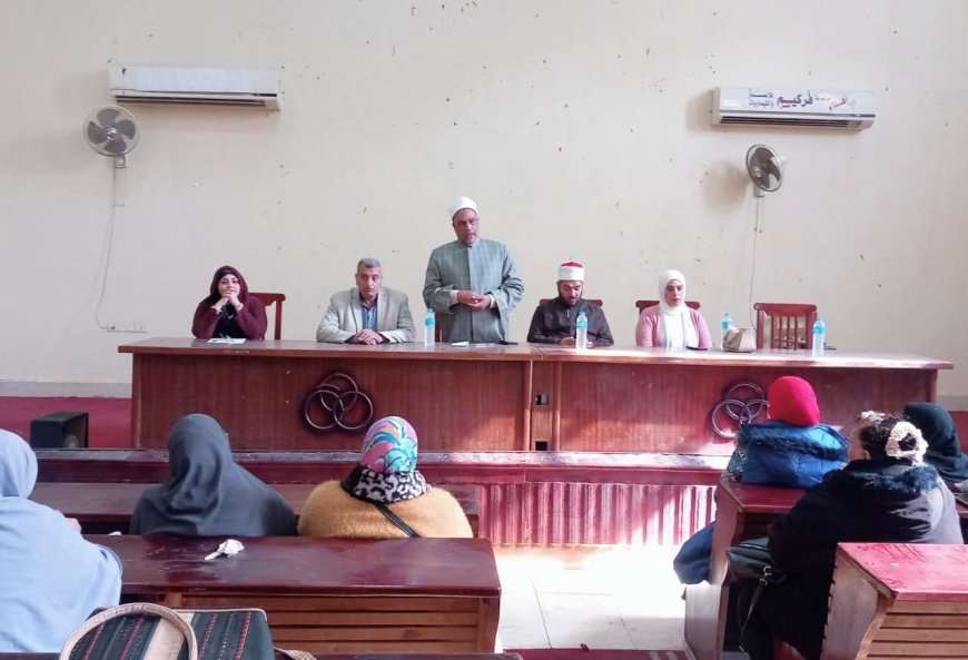 محافظ أسيوط يطلق المرحلة الثانية من مبادرة "وحشتنا أخلاقنا" لترسيخ القيم الإيجابية ومواجهة التفكك الأسري