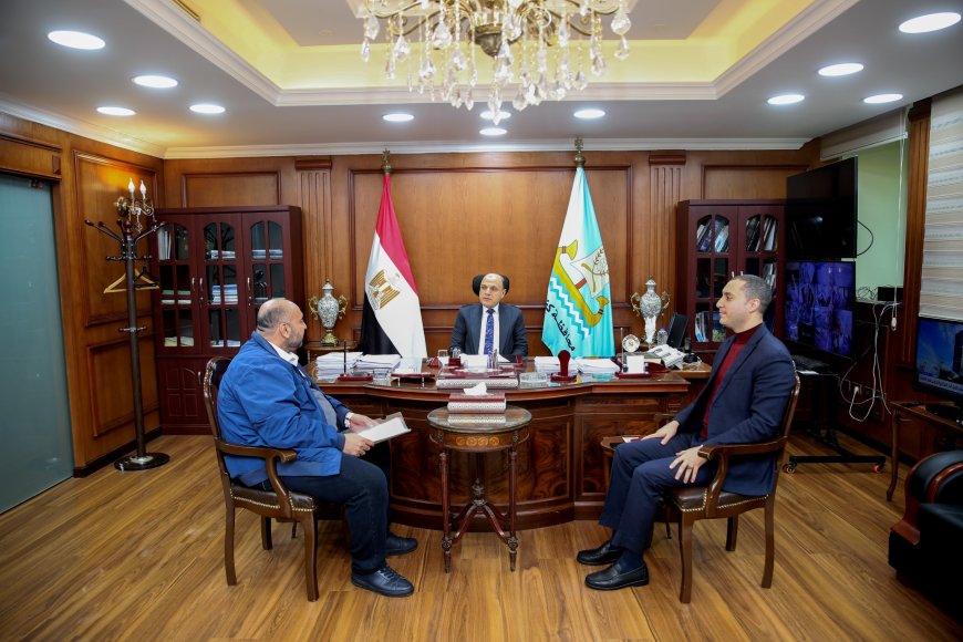 محافظ كفرالشيخ يناقش عدد من الملفات الخدمية والتنموية ومشاكل الدوائر مع أعضاء مجلسي النواب والشيوخ