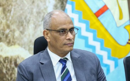 استمرار توقف حركة الملاحة والصيد بميناء وسواحل كفرالشيخ