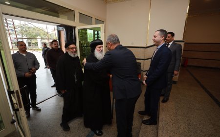  محافظ كفرالشيخ يستقبل وفد الكنيسة للتهنئة بعيد الفطر المبارك