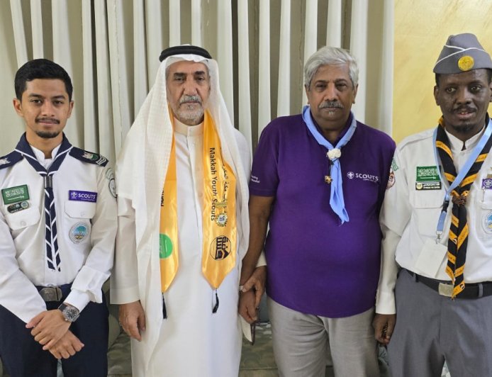 بحضور أسرة القائدة احلام البكري إفطاركشافة شباب مكة يجمع الوجهاء والأعيان و الكشافه