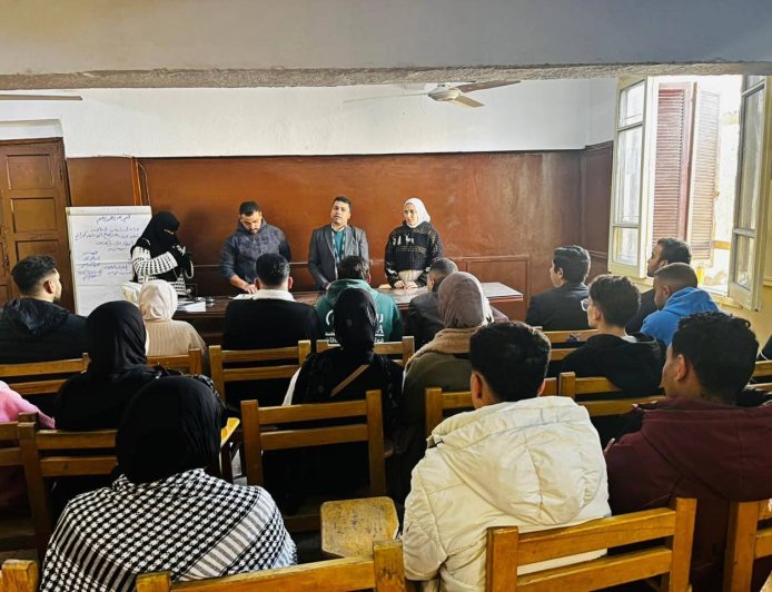 وكيل وزارة الشباب والرياضة بكفرالشيخ يناقش الاستعدادت النهائية للافطار الجماعي تحت شعار «الأسرة الكفراوية»