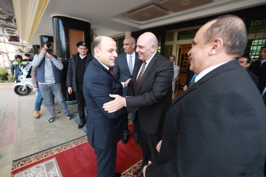 تقديرًا لإسهاماته وجهوده المبذولة.. محافظ كفرالشيخ يكرم اللواء دكتور «علاء عبدالمعطي» محافظ الغربية