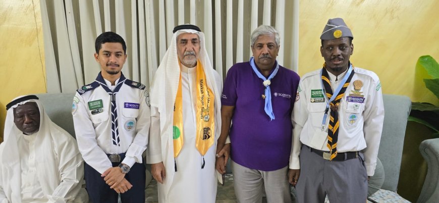 بحضور أسرة القائدة احلام البكري إفطاركشافة شباب مكة يجمع الوجهاء والأعيان و الكشافه