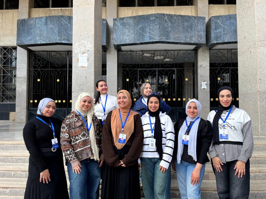 "404"طلاب إعلام جامعة العاصمة (حلوان سابقًا) يطلقون حملة توعوية لإعادة تعريف العلاقة بين الإنسان والتكنولوجيا