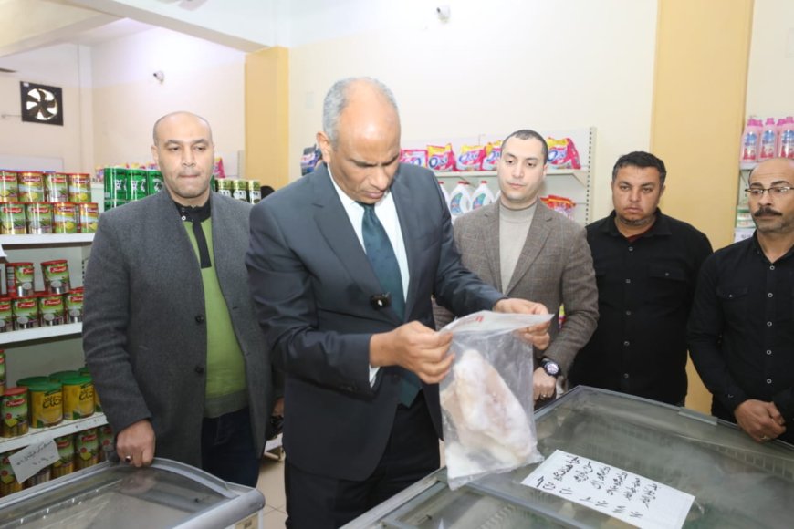 محافظ كفرالشيخ يتفقد «دلتا ماركت» لمتابعة توافر السلع الغذائية الأساسية بأسعار مخفضة