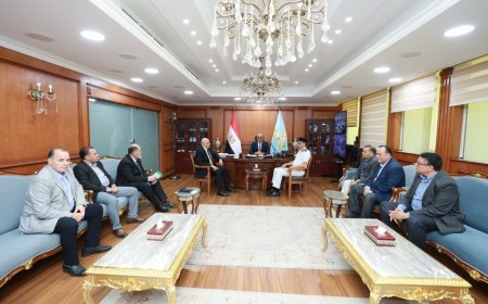 "محافظ كفرالشيخ يستقبل المهندس آحمد خليل رئيس قطاعات «مصانع الدلتا للسكر»