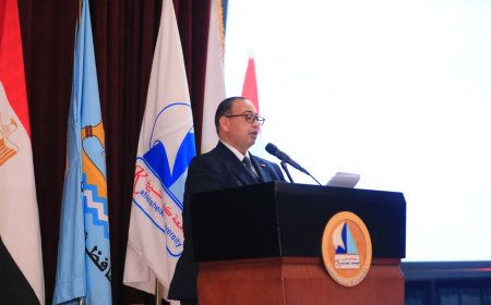 رئيس جامعة كفر الشيخ: المؤتمر الدولي الأول لكلية التجارة منصة علمية متكاملة لمستقبل الاقتصاد الرقمي