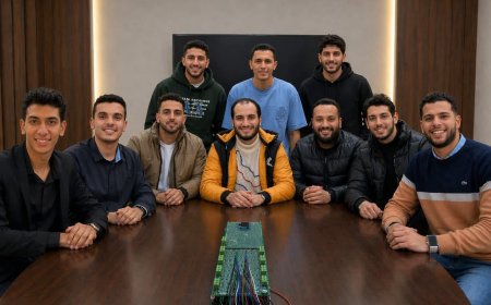 رئيس جامعة كفر الشيخ يُعلن إنجازًا عالميًا جديدًا: فوز فريق طلاب كلية الهندسة بجائزة “