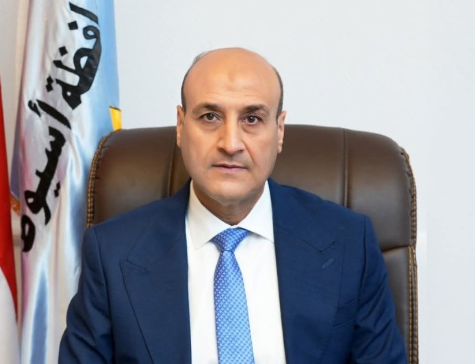 محافظ أسيوط يقرر تعطيل الدراسة غدًا الخميس بجميع المدارس والمعاهد الأزهرية نظرًا لسوء الأحوال الجوية