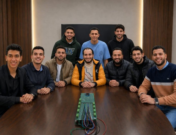 رئيس جامعة كفر الشيخ يُعلن إنجازًا عالميًا جديدًا: فوز فريق طلاب كلية الهندسة بجائزة “