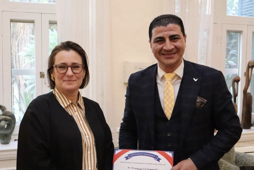 بحضور نائب السفير البريطاني.. تكريم محمد النويشي بالقاهرة بعد عام من التأهيل السياسي المكثف