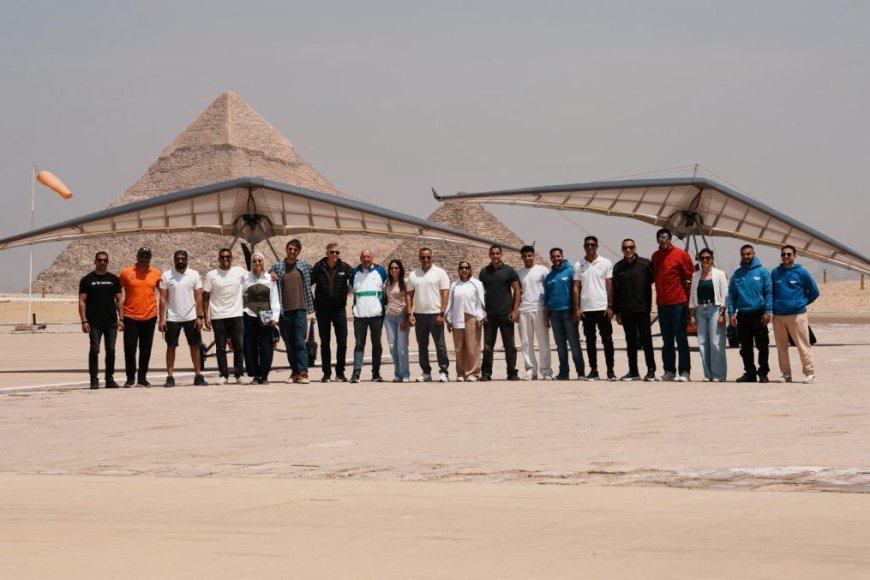سكاي دايف فاروس تُبهر وفد الاتحاد الدولي للخماسي الحديث بجولة سياحية خيالية فوق الأهرامات 